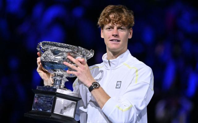 开云官方网站-辛纳生涯首次卫冕大满贯冠军 新硬地之王实至名归