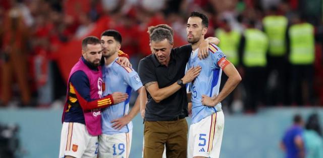 开云体育官网-梁宏业：布斯克茨退役国家队，一个时代的终结？